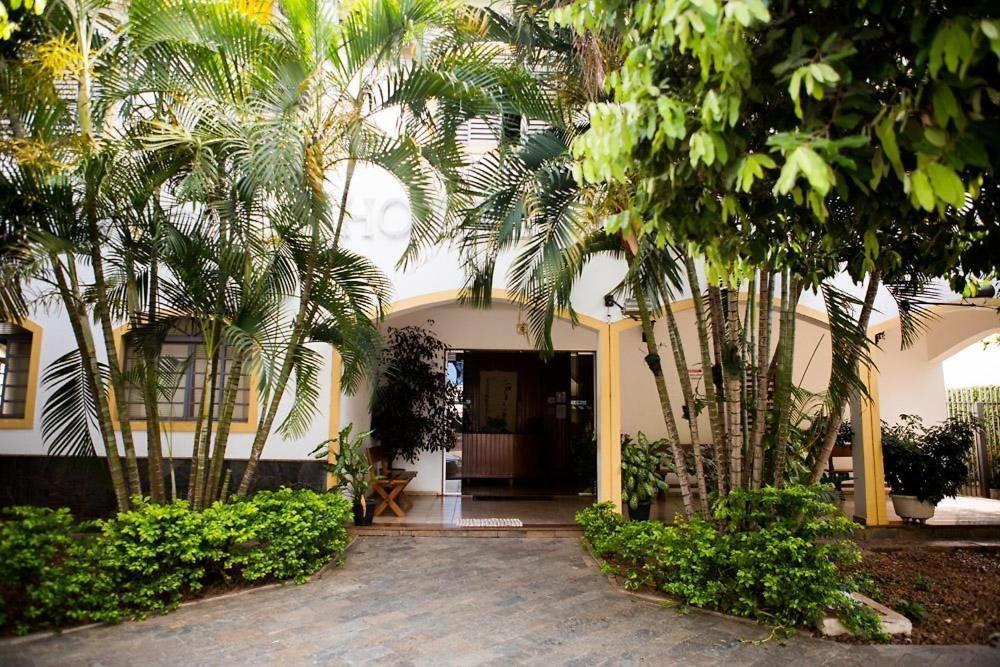 Hotel Santa Catarina Três Lagoas Eksteriør billede