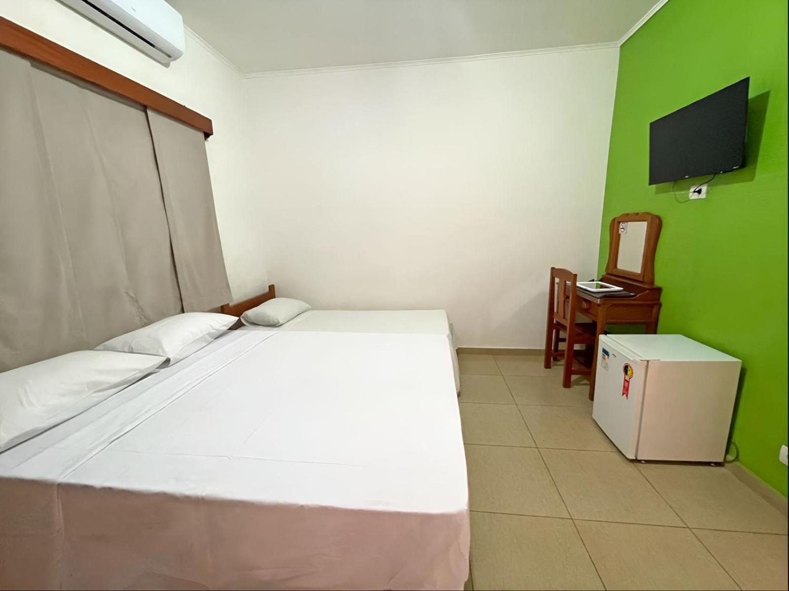 Hotel Santa Catarina Três Lagoas Eksteriør billede